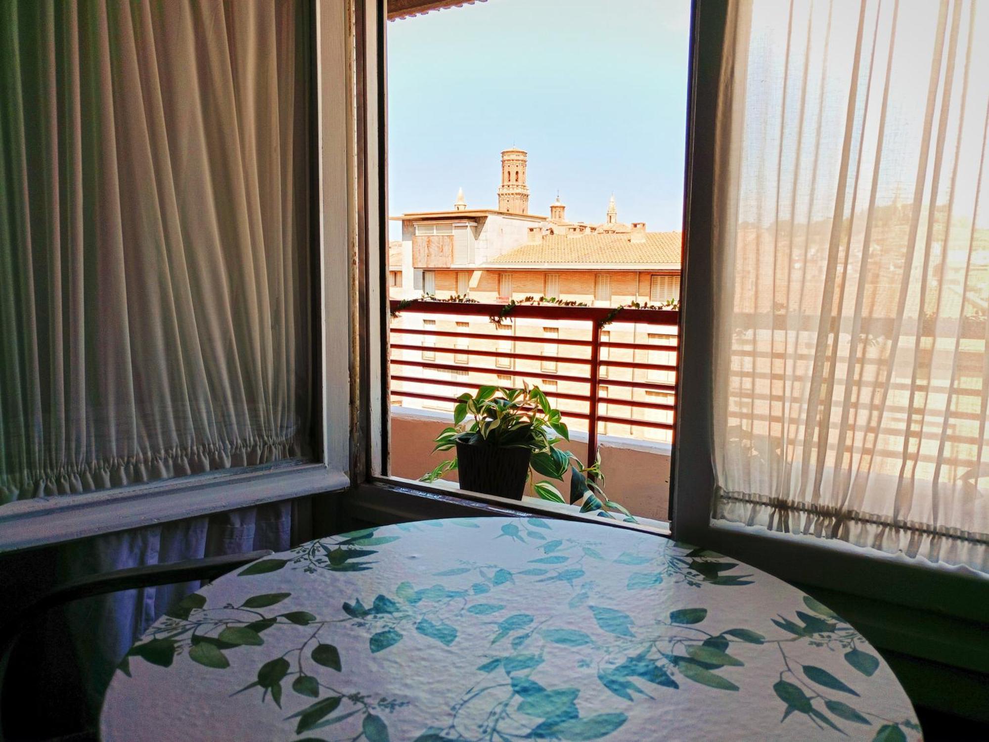 Pension Las Hojas Tudela Εξωτερικό φωτογραφία